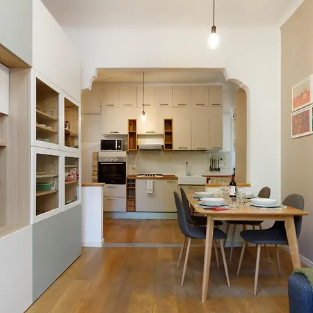Casa Dadà - Panoramic And Stylish Apartment